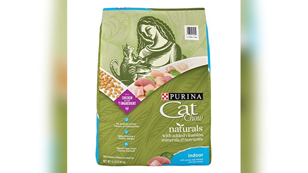Best Cat Food for Indoor Outdoor Cats: Top Nutritious Choices Reviewed