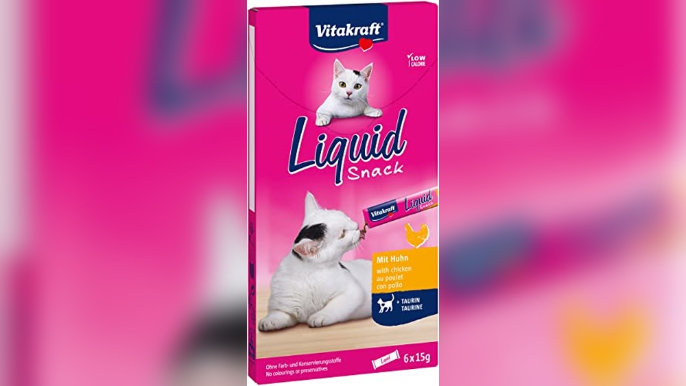 Best Squeeze Treats for Cats: Top Creamy Snacks to Delight Your Feline